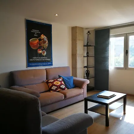 Castillo Apartment
